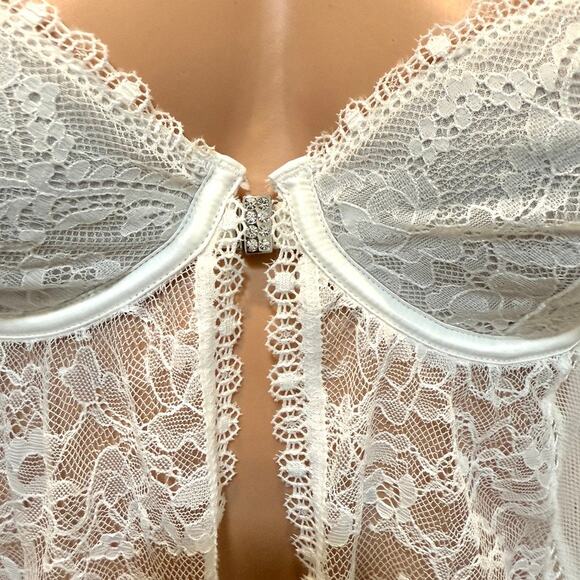 I Do Victoria's Secret 34B underwire front close sheer lace top BC 2856 - Picture 5 of 12